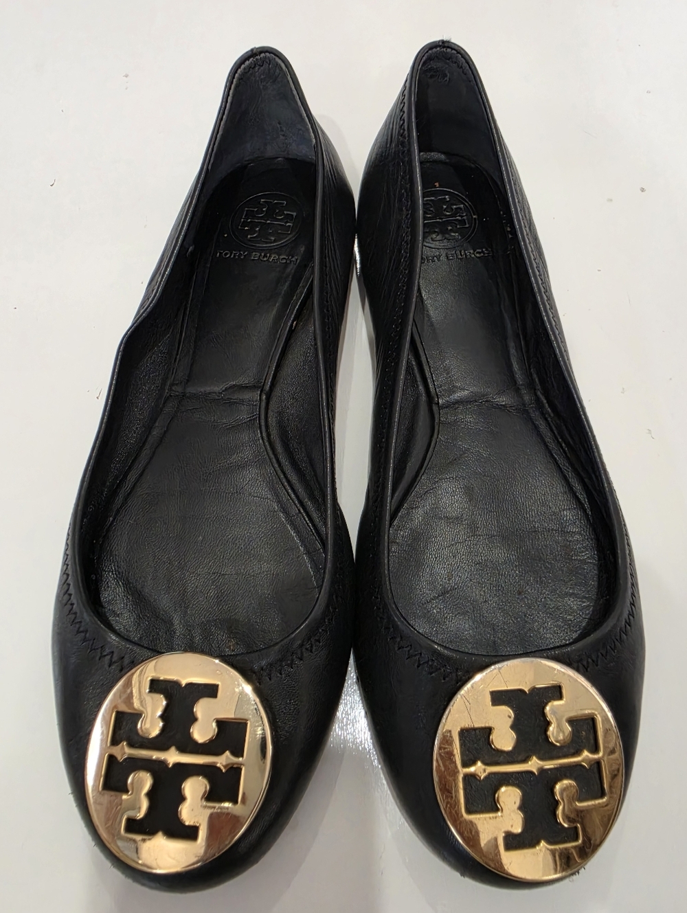 Tory Burch Black Leather Ballet Loafers Gold Logo Flats Size 10 (Fits 9.5-10)